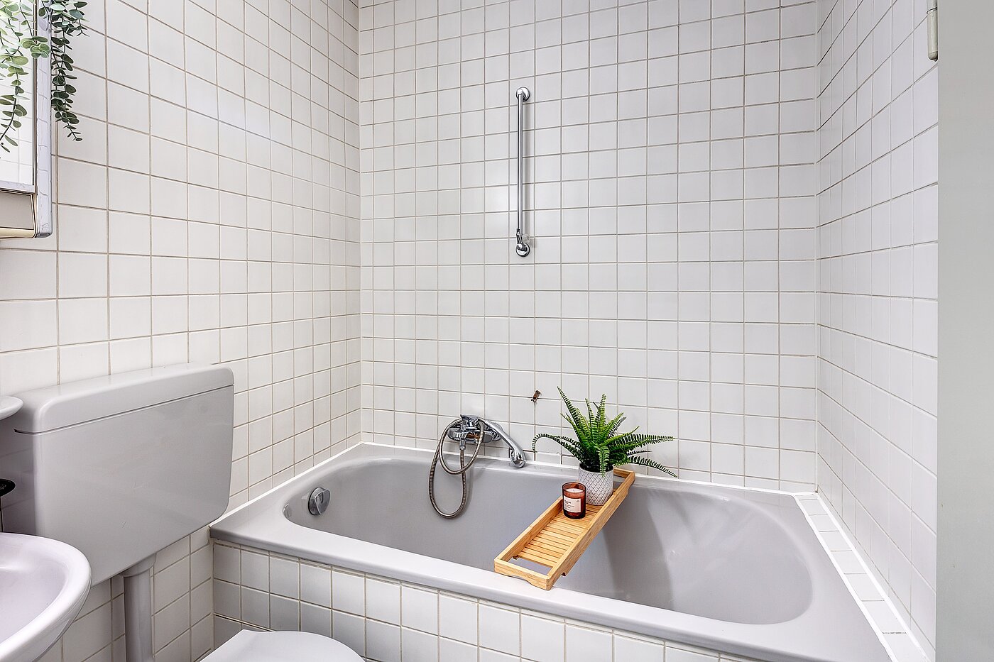 Etagenwohnung mit 1 Zimmer | München-Haidhausen | 70022 | ...Badewanne