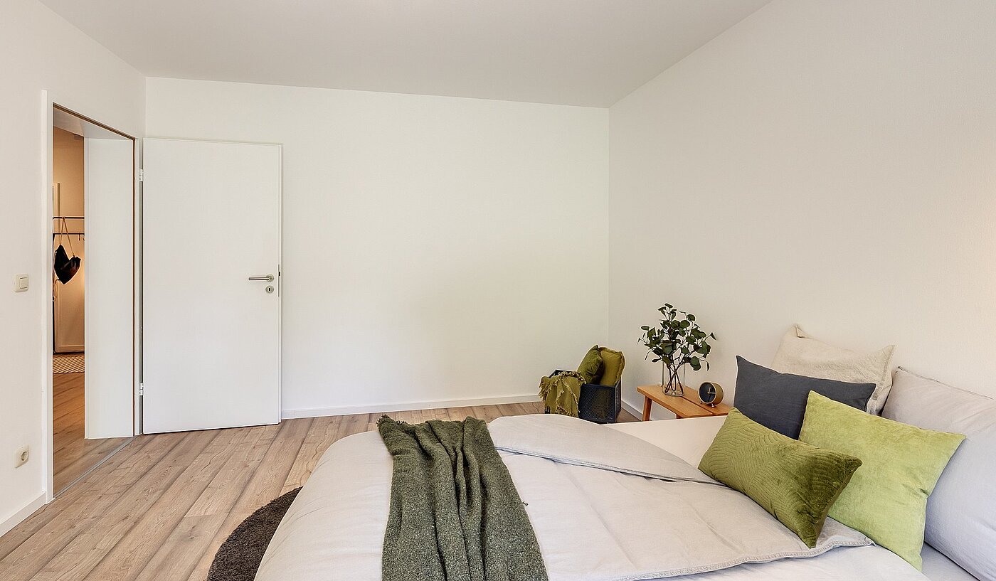 Erdgeschosswohnung mit 4.5 Zimmern | München-Perlach | 2003ML6 | Gemütliches Schlafzimmer...
