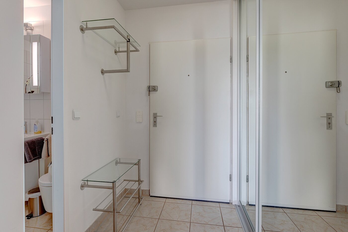Etagenwohnung mit 1 Zimmer | München-Schwanthalerhöhe | 2106ML8 | Blick zum Eingangsbereich