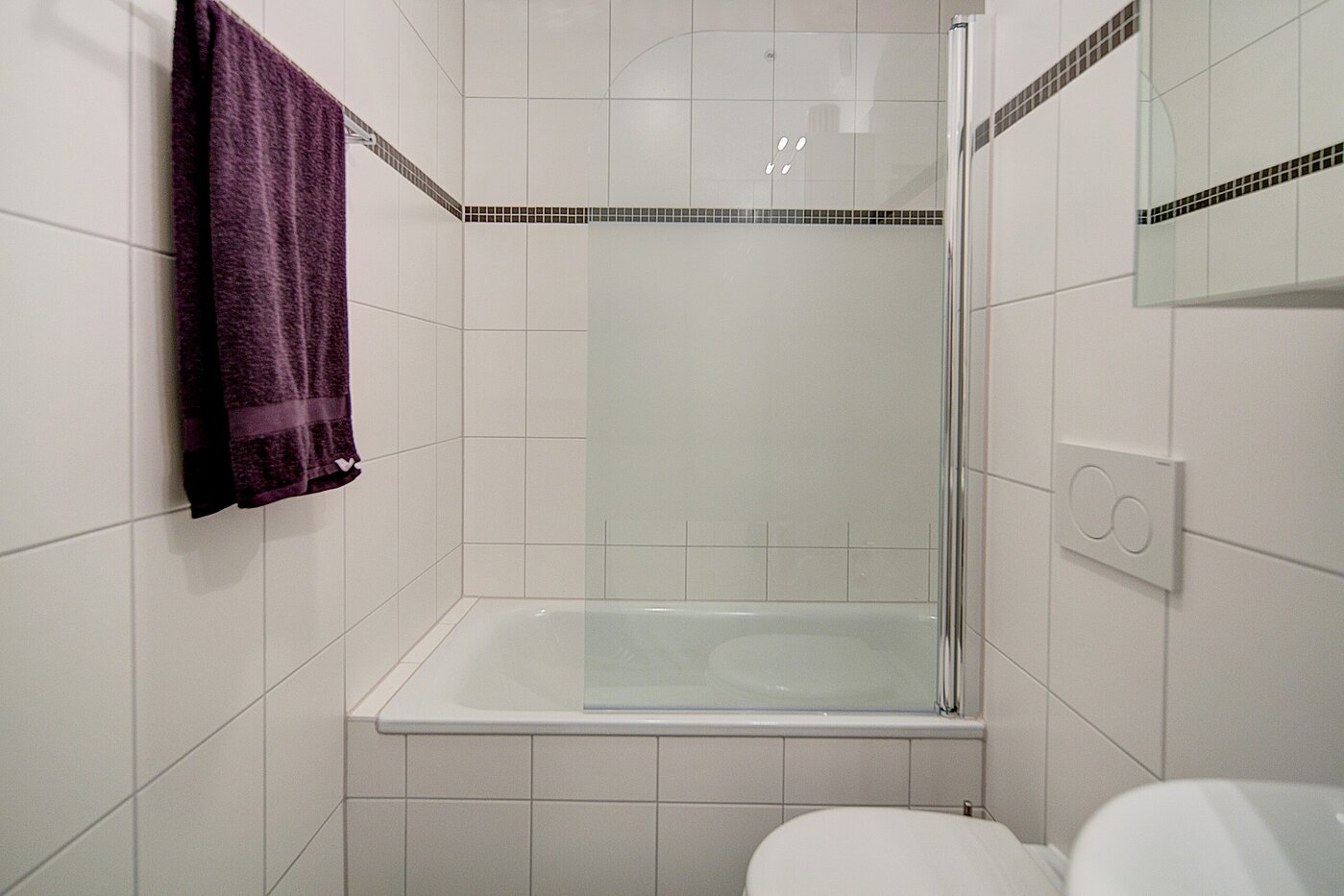 Etagenwohnung mit 1 Zimmer | München-Berg am Laim | 70064 | ...mit Badewanne