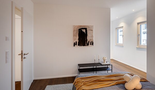 Terrassenwohnung mit 2 Zimmern | München-Harlaching | 70372 | Schlafen 2