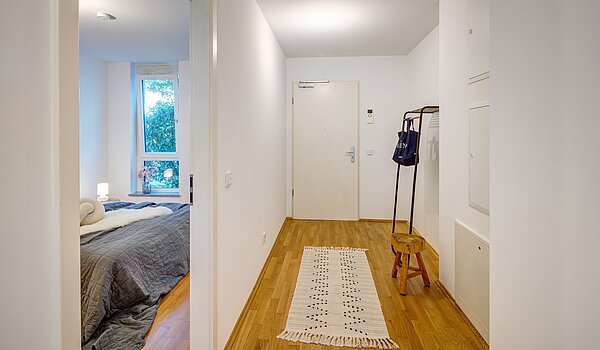 Etagenwohnung mit 2 Zimmern | München-Thalkirchen | 70493 | Eingangsbereich