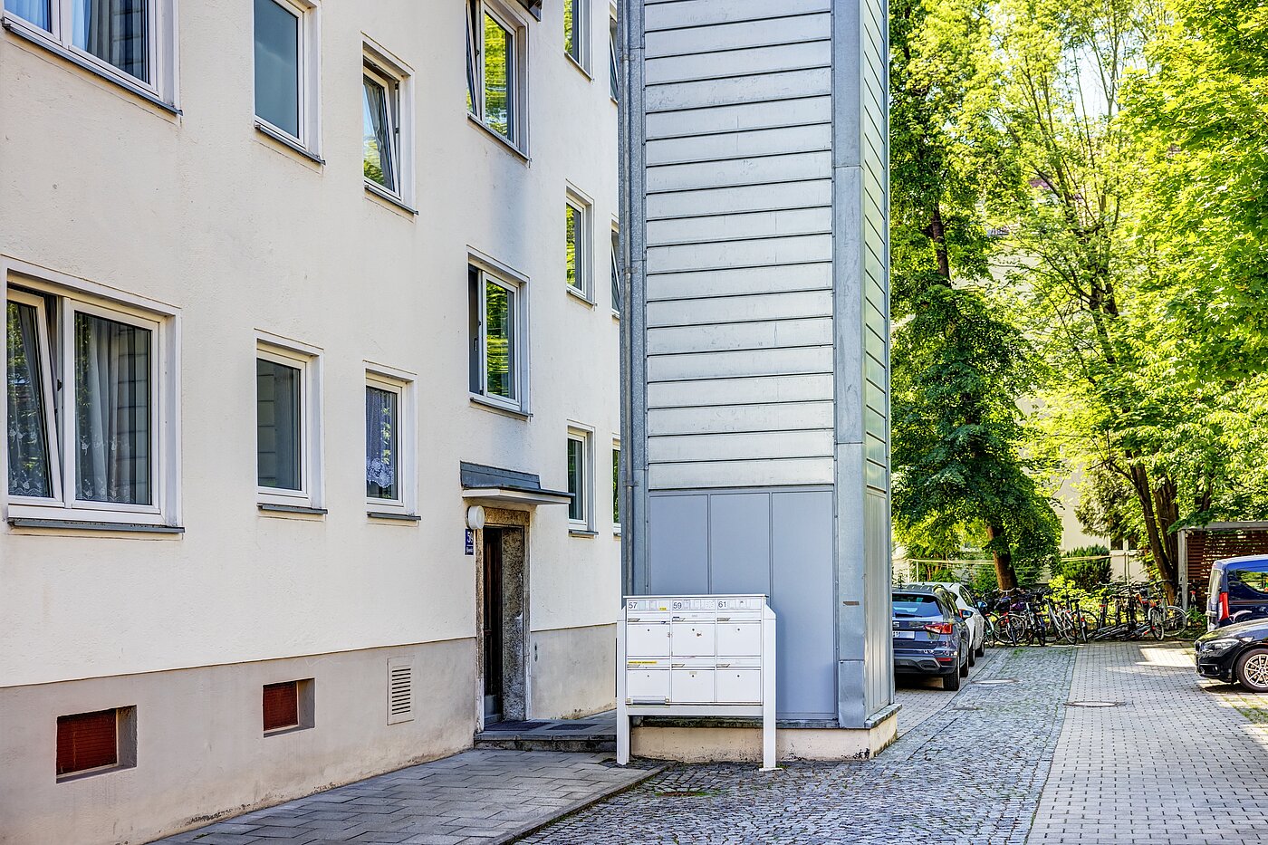 Etagenwohnung mit 1 Zimmer | München-Schwabing | 70454 | ...Eingangsbereich...