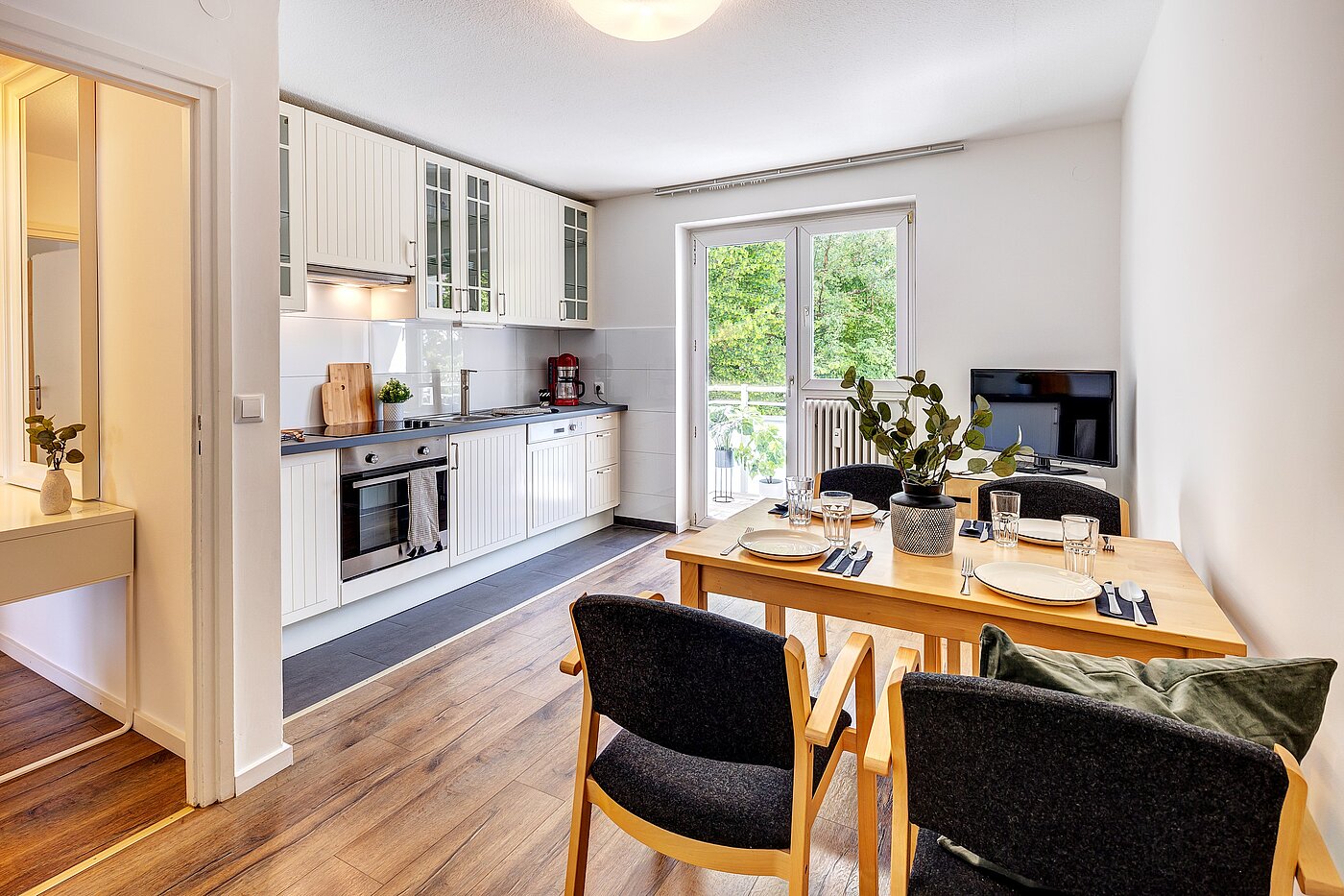 Etagenwohnung mit 2.5 Zimmern | München-Berg am Laim | 70030 | ...Essen