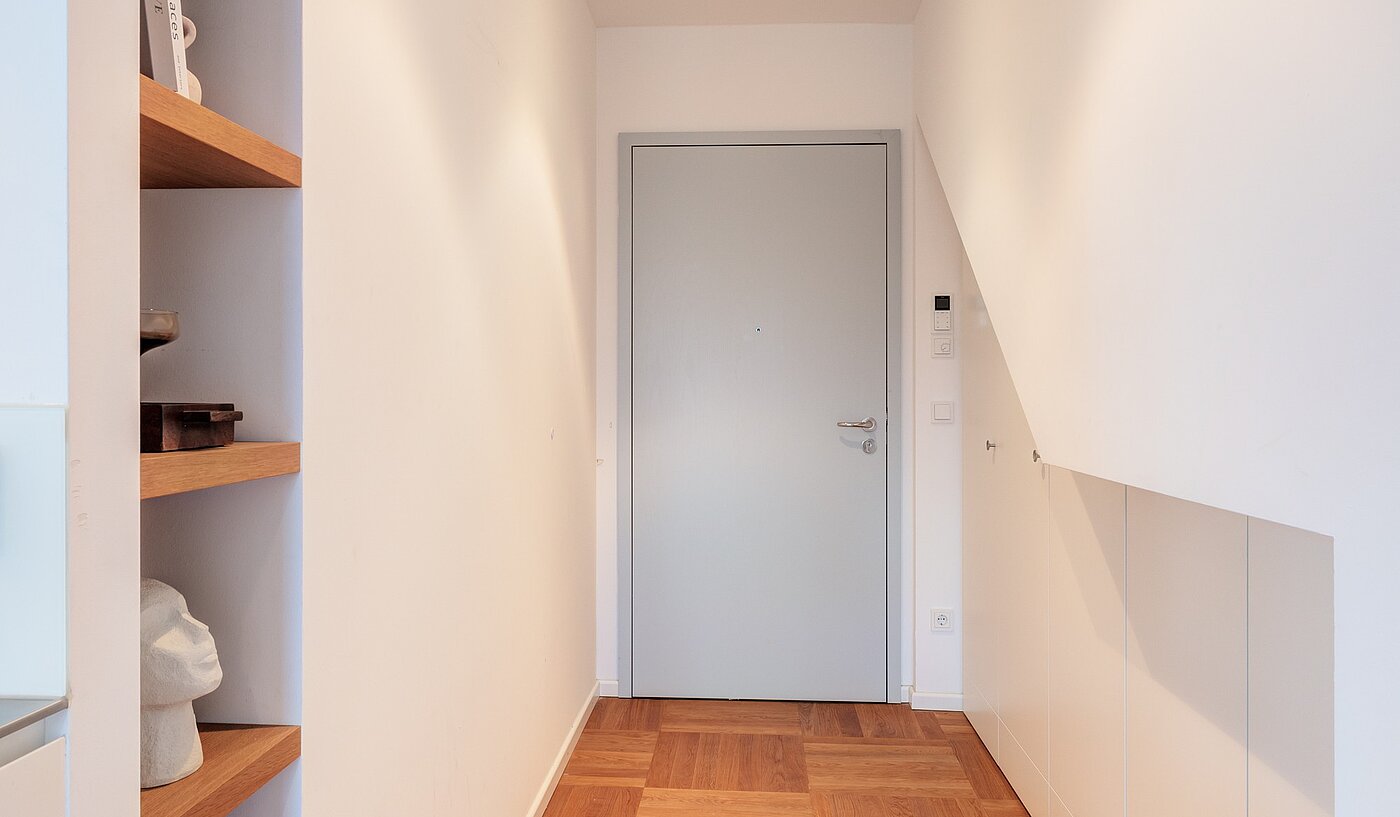 Etagenwohnung mit 2 Zimmern | München-Schwabing | 70195 | ...Schreinereinbauten
