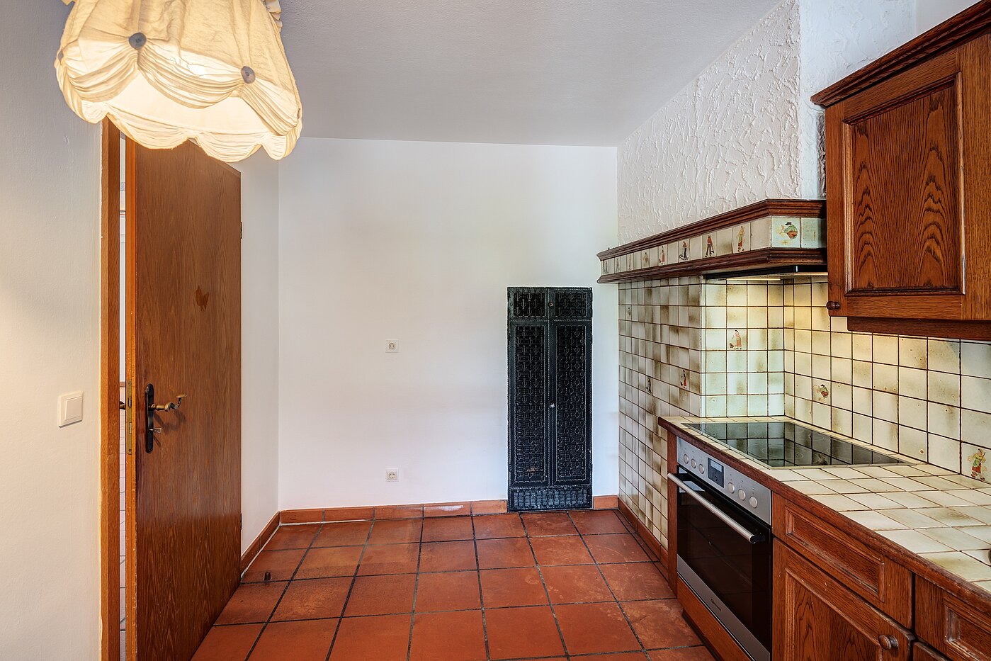 Reiheneckhaus mit 5 Zimmern | Penzberg | 701121 | Küche mit Cottaboden...