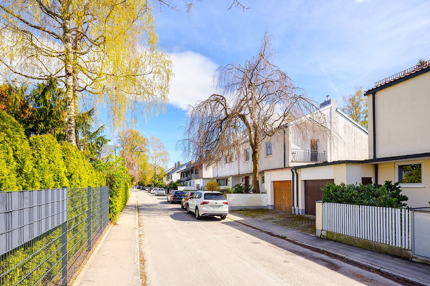 Doppelhaushälfte mit 4 Zimmern | München-Solln | 70120 | Direkte Nachbarschaft