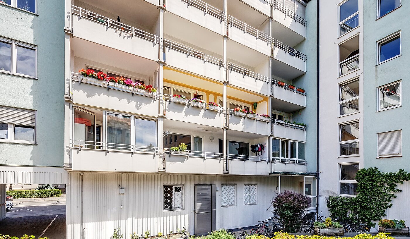Etagenwohnung mit 3 Zimmern | München-Schwabing | 2006ML4 | Schöner Westbalkon
