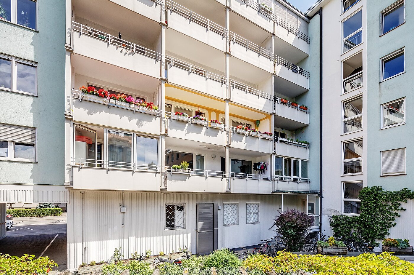 Etagenwohnung mit 3 Zimmern | München-Schwabing | 2006ML4 | Schöner Westbalkon