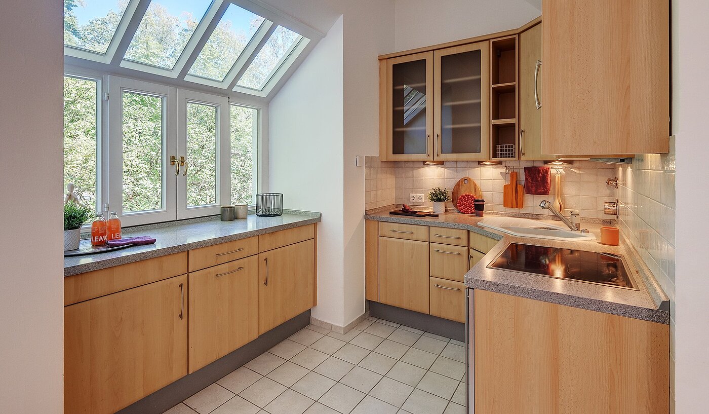 Etagenwohnung mit 3 Zimmern | München-Harlaching | 1908ML6 | Helle Küche