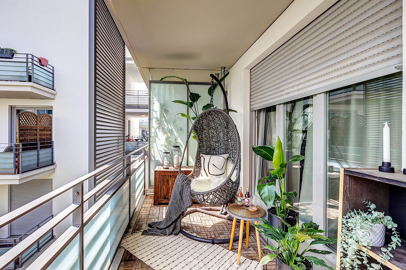 Etagenwohnung mit 2.5 Zimmern | 70020 | Großer Balkon...