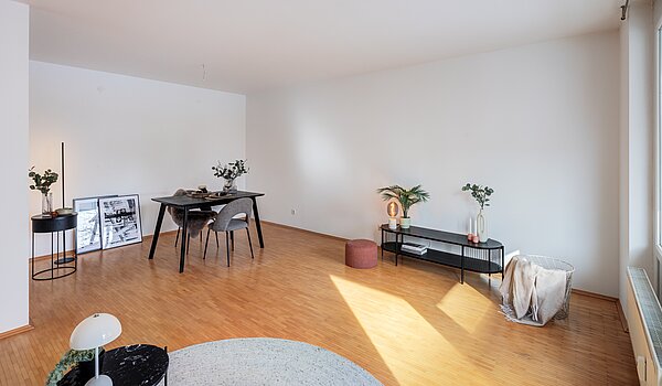 Etagenwohnung mit 2 Zimmern | München-Bogenhausen | 70396 | Wohnzimmer...
