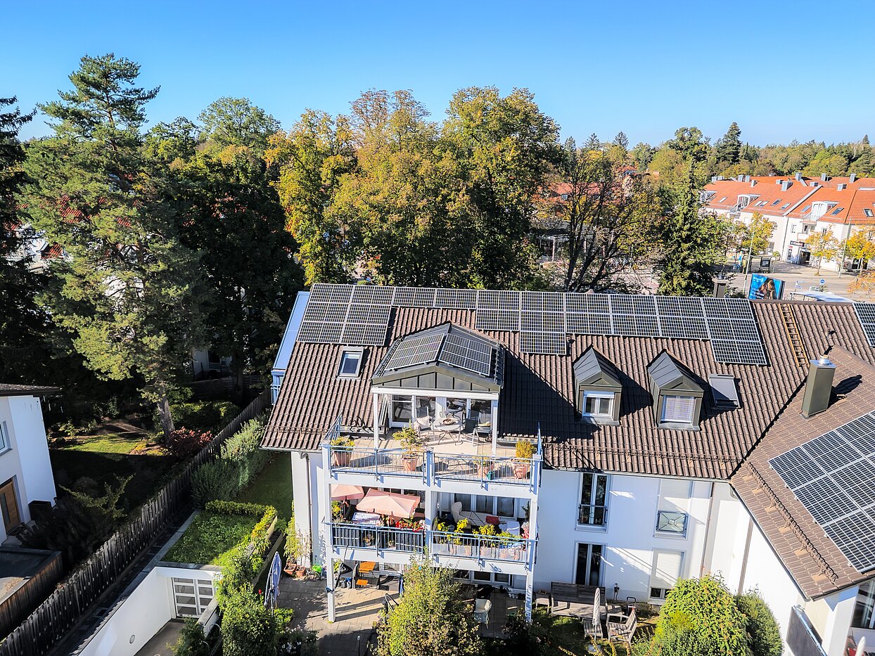 Dachgeschosswohnung mit 3 Zimmern | 70501 | ...und oben
