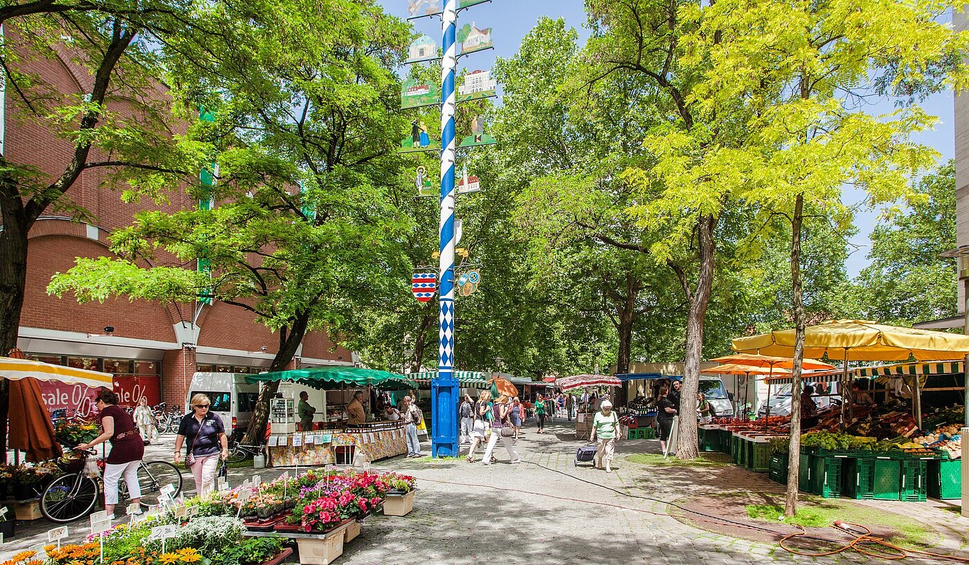 Etagenwohnung mit 2 Zimmern | München-Neuhausen | 2003ML5 | Wochenmarkt am Rotkreuzplatz