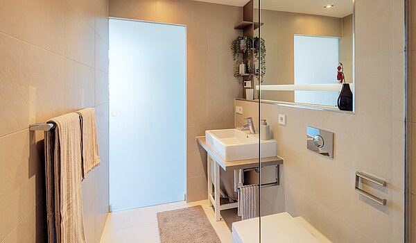 Apartment mit 1.5 Zimmern | München-Bogenhausen | 70378 | ...Duschbad
