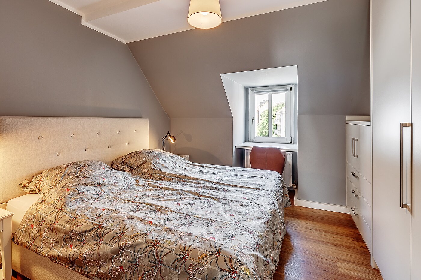 Etagenwohnung mit 2 Zimmern | München-Maxvorstadt | 2211ML6 | Schlafzimmer mit...