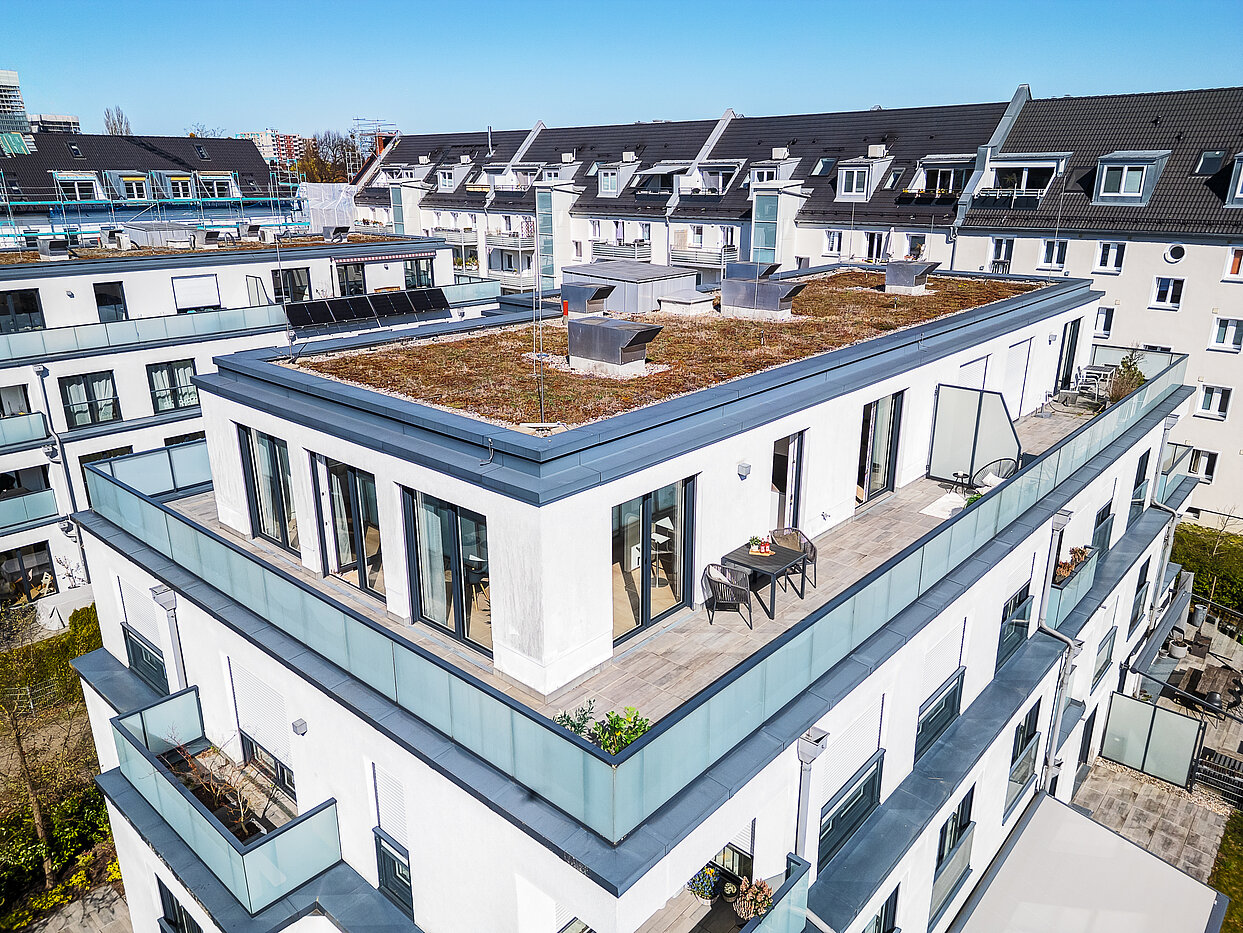 Penthouse mit 2 Zimmern | München-Bogenhausen | 70385 | ...Dachterrasse