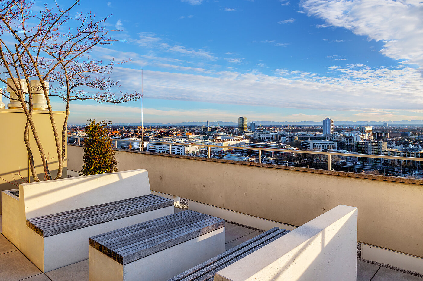 Apartment mit 1.5 Zimmern | München-Neuhausen | 70179 | Roofgarden bei Tag...