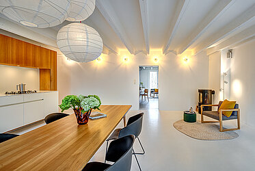 Au: 2,5-Zimmer Wohnung mit Kamin – Loft-Feeling inklusive –frei