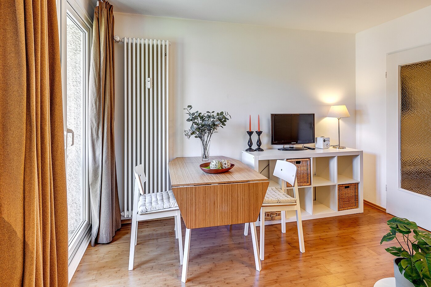 Etagenwohnung mit 1 Zimmer | München-Schwabing | 2210ML3 | Essen