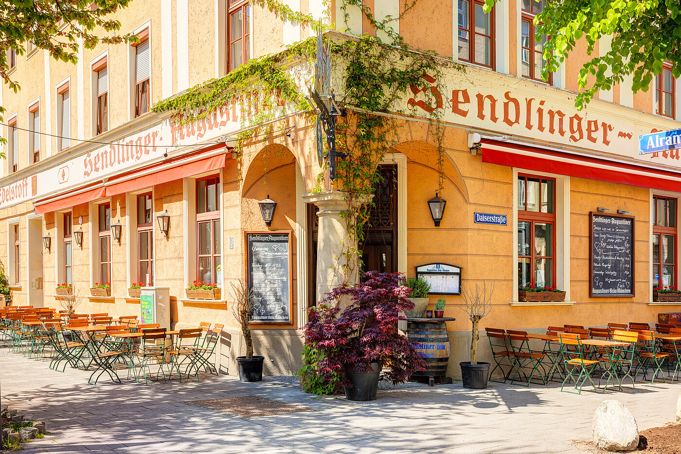 Etagenwohnung mit 2 Zimmern | München-Sendling | 70414 | Gebäude