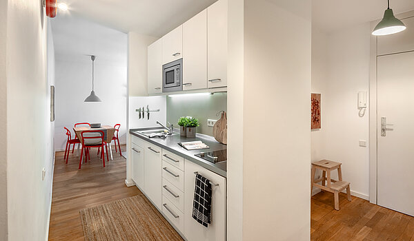 Etagenwohnung mit 2 Zimmern | München-Solln | 70418 | Moderne Einbauküche...