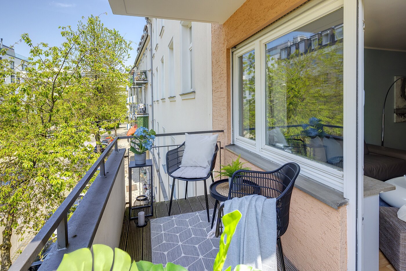 Etagenwohnung mit 2 Zimmern | München-Schwabing | 70013 | Balkon mit Westausrichtung