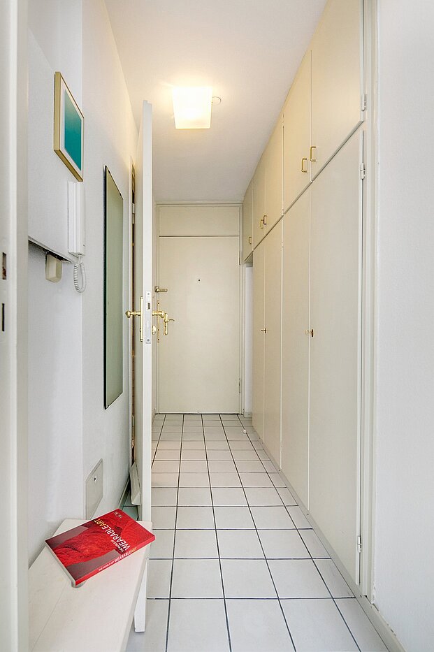 Etagenwohnung mit 1 Zimmer | München-Maxvorstadt | 2105ML7 | Diele mit Stauraum