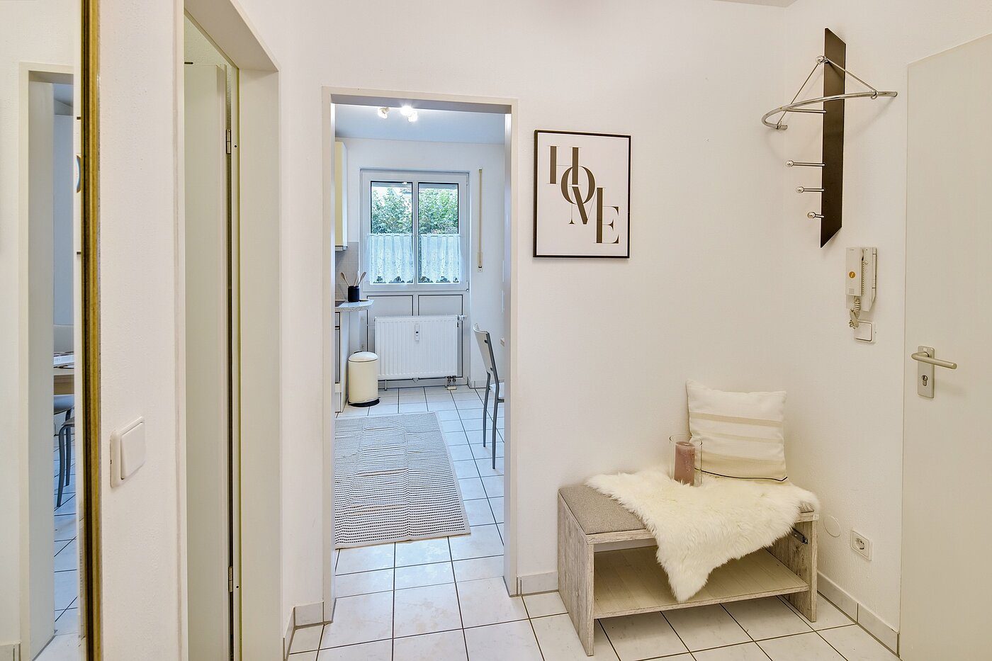 Maisonettewohnung mit 4.5 Zimmern | 70295 | Eingangsbereich
