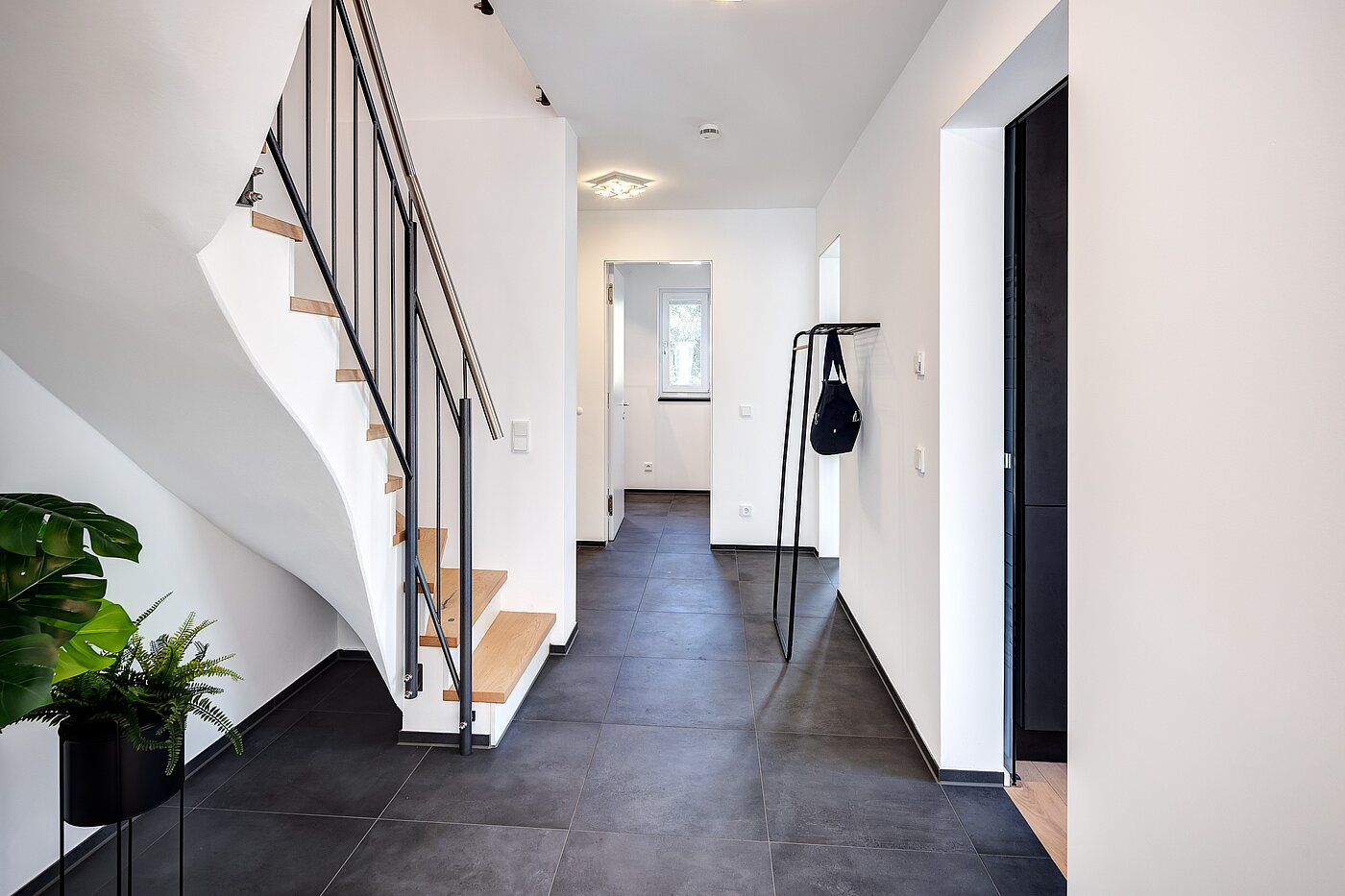 Maisonettewohnung mit 4 Zimmern | München-Obermenzing | 701553 | Flur