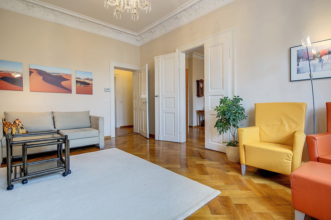 Etagenwohnung mit 3 Zimmern | München-Ludwigsvorstadt | 1905ML1 | ...Wohnzimmer