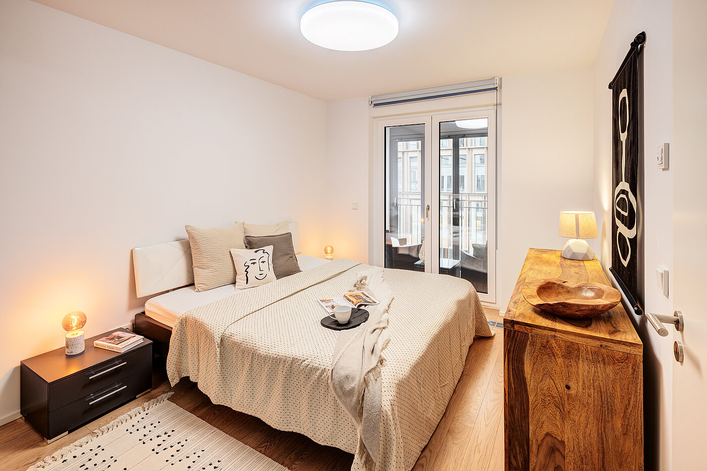 Etagenwohnung mit 2 Zimmern | München-Bogenhausen | 70160 | Erholen