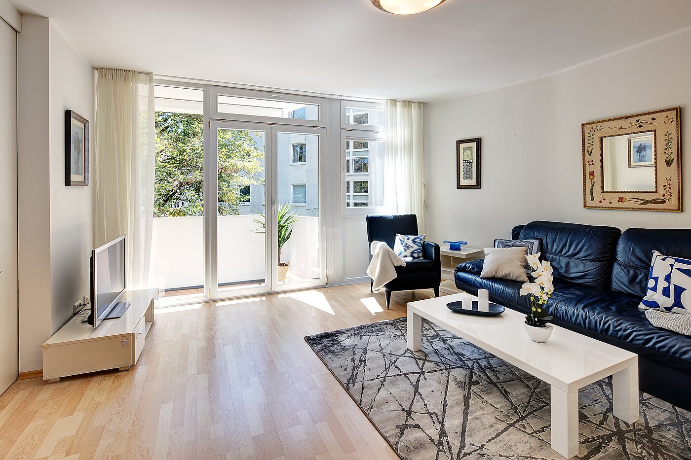 Etagenwohnung mit 2.5 Zimmern | München-Nymphenburg | 2204ML61