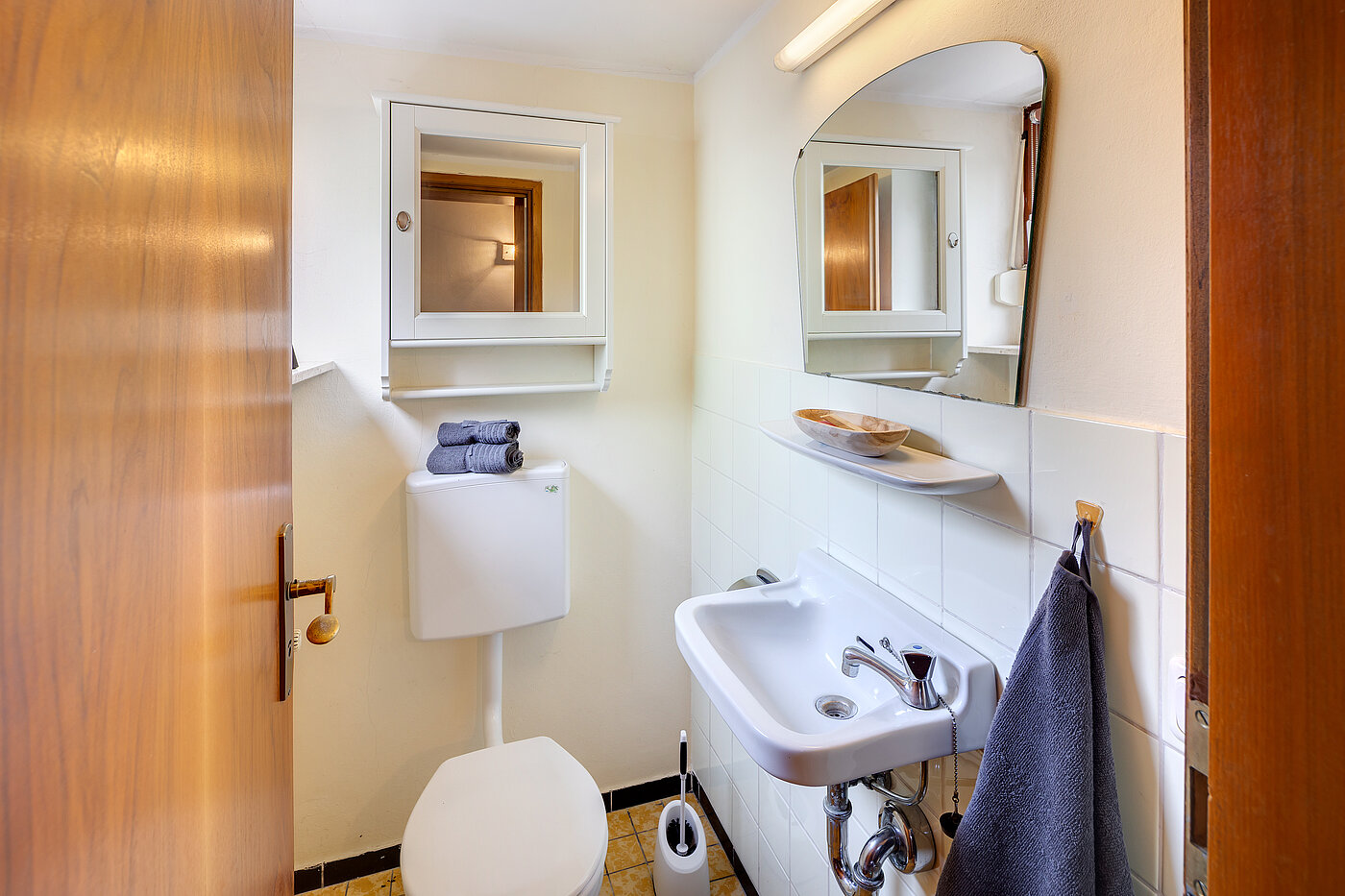 Reiheneckhaus mit 5.5 Zimmern | München-Trudering | 702531 | Gästetoilette