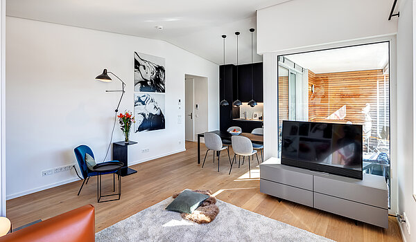 Penthouse mit 2 Zimmern | München-Maxvorstadt | 70427 | Hochwertig möbliert