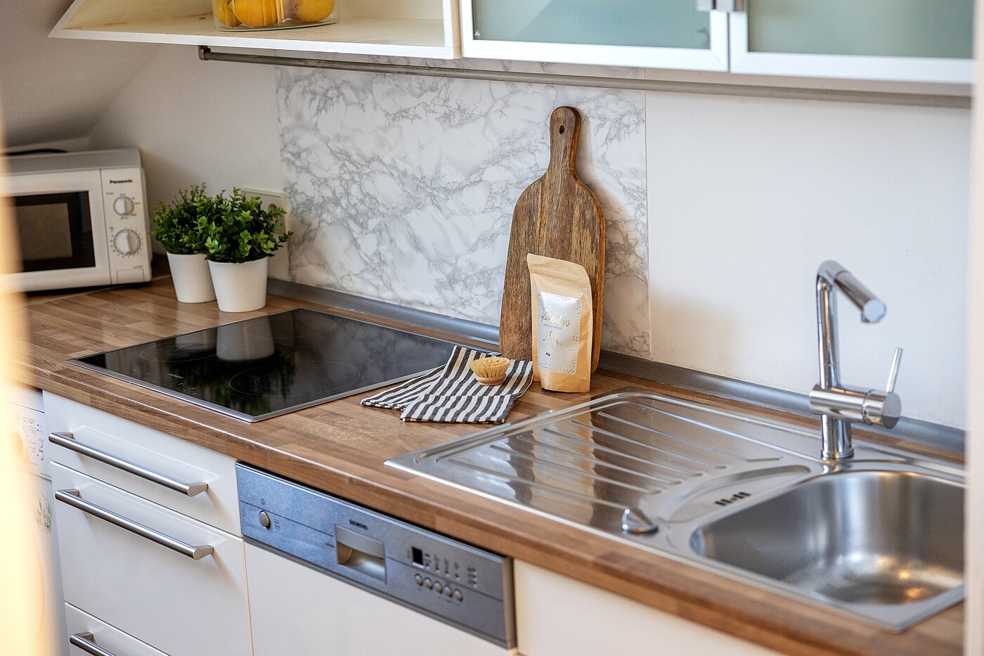 Etagenwohnung mit 2 Zimmern | München-Untermenzing | 70177 | Kochen & Backen