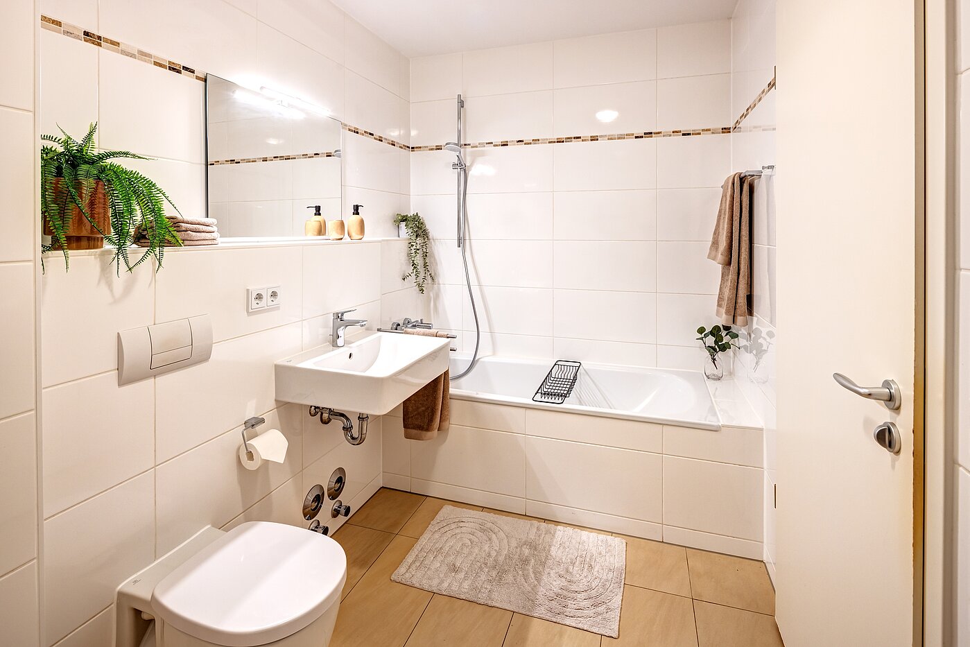 Etagenwohnung mit 2 Zimmern | München-Thalkirchen | 70493 | ...Badezimmer