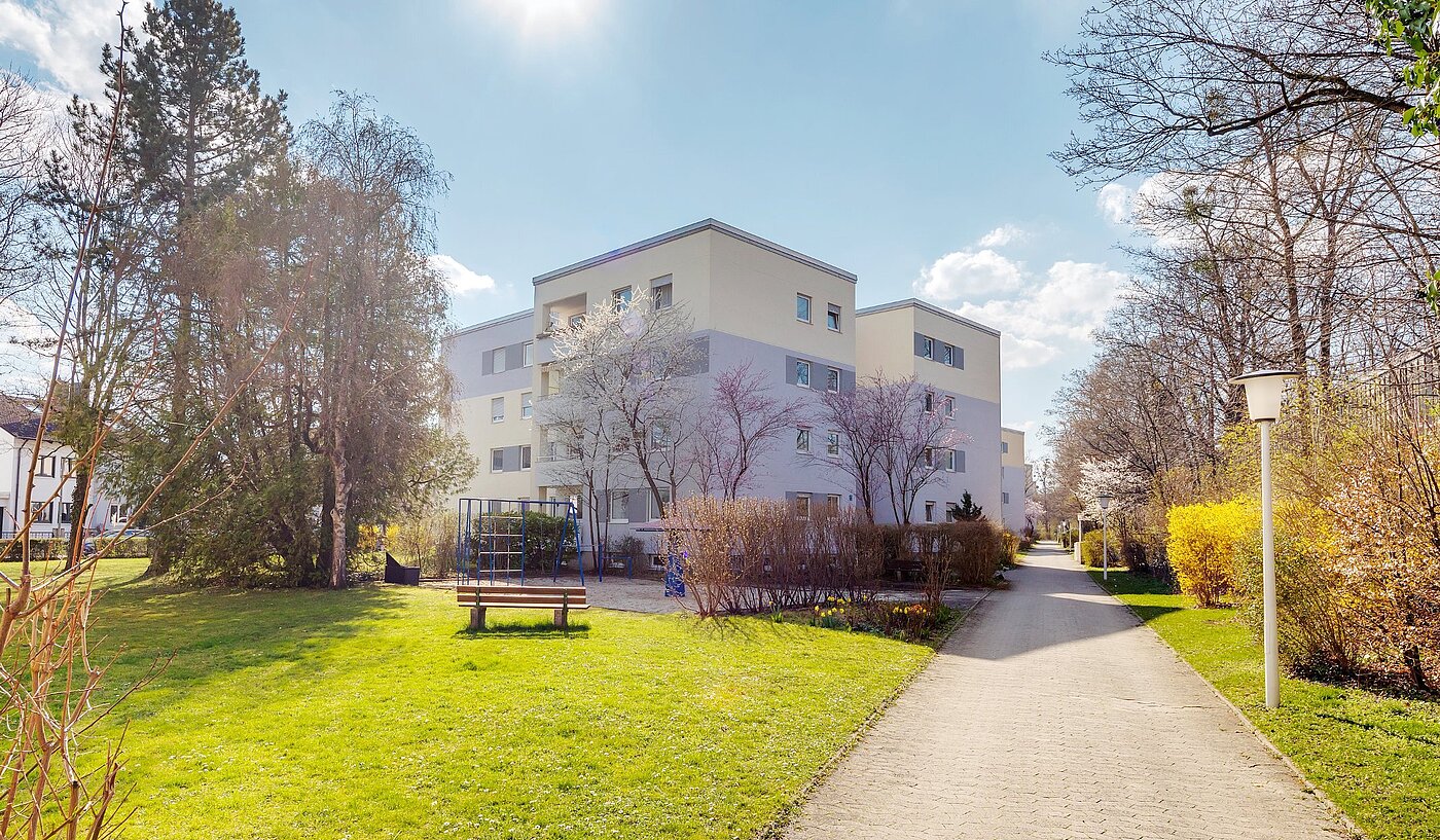 Etagenwohnung mit 4 Zimmern | München-Hadern | 2003ML2 | Schöne Grünfläche...