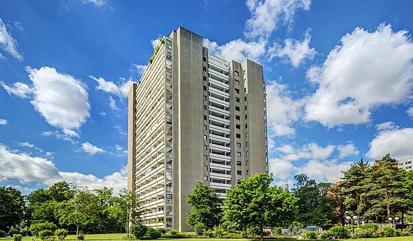 Etagenwohnung mit 1 Zimmer | München-Bogenhausen | 70457 | Außenansicht