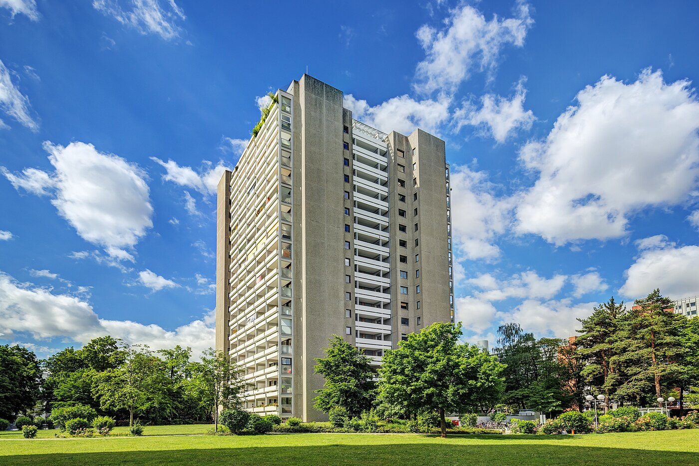 Etagenwohnung mit 1 Zimmer | München-Bogenhausen | 70457 | Außenansicht
