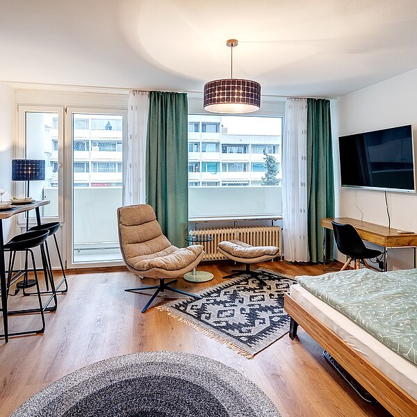 Pasing: Helles 1-Zimmer Apartment mit Balkon