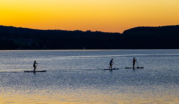 Besondere Immobilie mit 15 Zimmern | Bad Wiessee | 701591 | Abendstimmung am Tegernsee