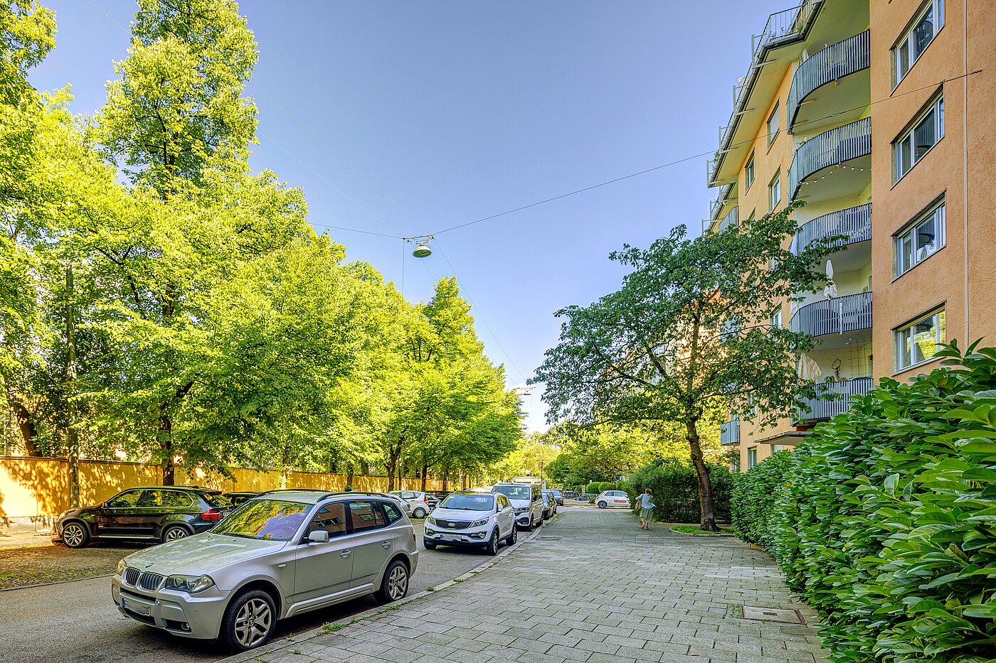 Apartment mit 1 Zimmer | München-Schwabing | 70198 | Umgebung im Sommer