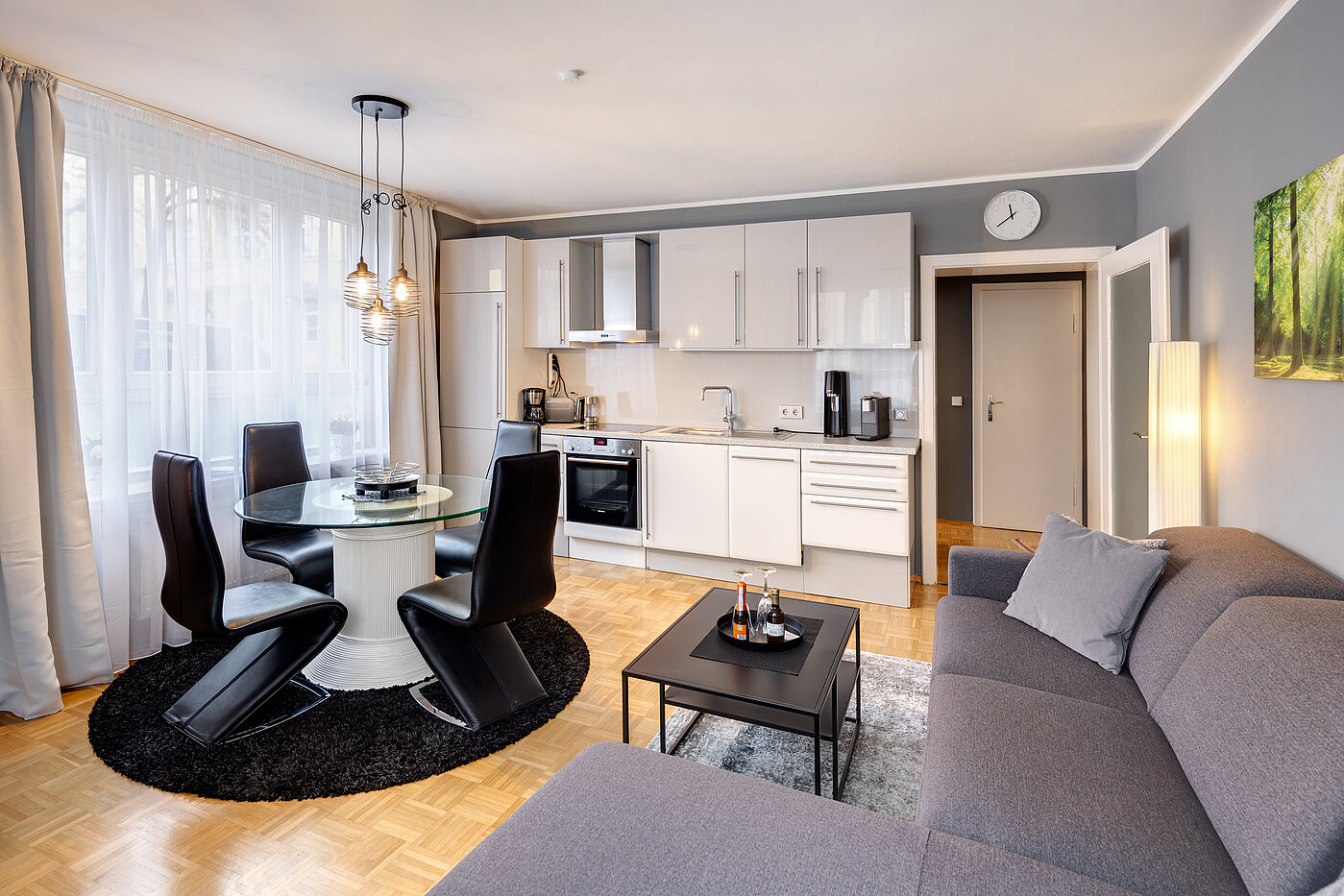 Erdgeschosswohnung mit 2 Zimmern | 70219 | ...mit Platz zum Essen und Kochen