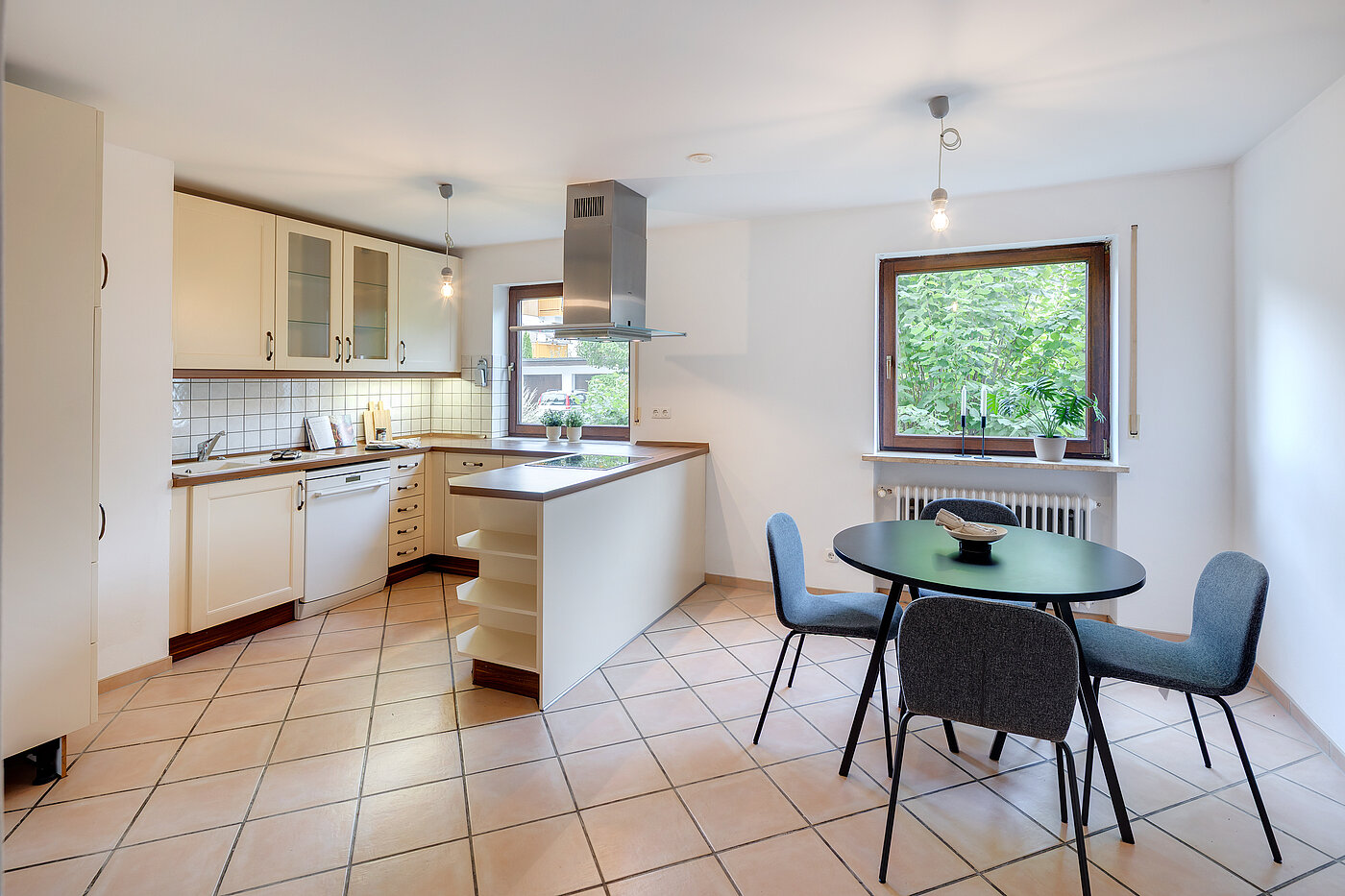 Reiheneckhaus mit 5.5 Zimmern | München-Trudering | 702531 | ...einladendem Essplatz
