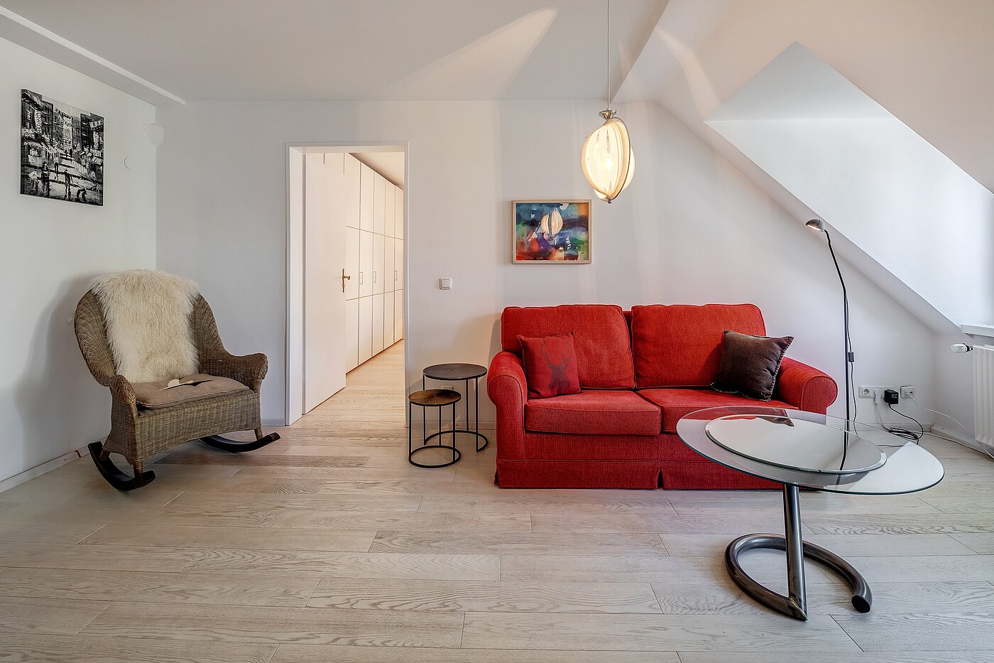 Etagenwohnung mit 2 Zimmern | München-Isarvorstadt | 70089 | Wohnbereich