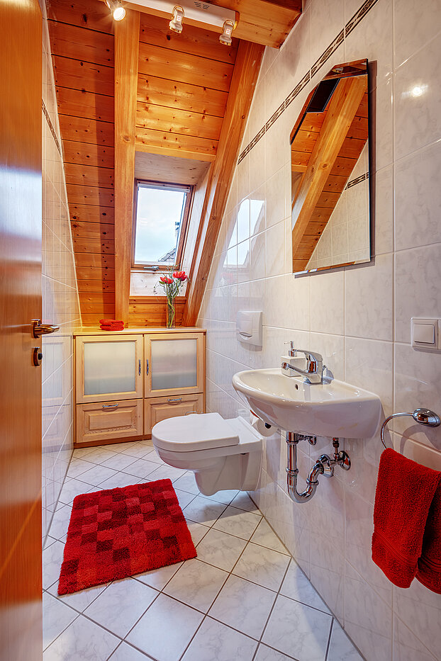 Maisonettewohnung mit 3.5 Zimmern | München-Trudering | 70391 | Gäste-WC
