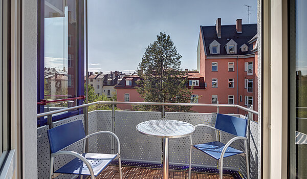Etagenwohnung mit 2 Zimmern | München-Neuhausen | 70440 | Balkon