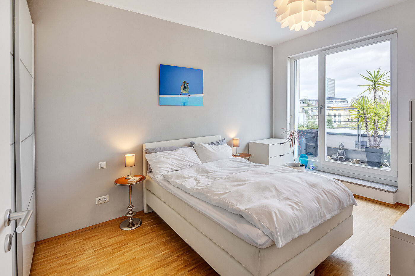 Etagenwohnung mit 2 Zimmern | München-Schwabing | 70153 | Schlafzimmer...