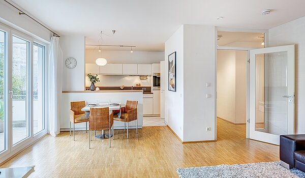Etagenwohnung mit 3 Zimmern | München-Neuhausen | 70489 | Blick zur Diele